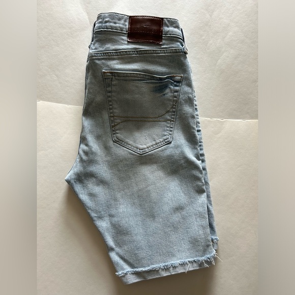 Hollister Denim Shorts 🩳 - Picture 6 of 6